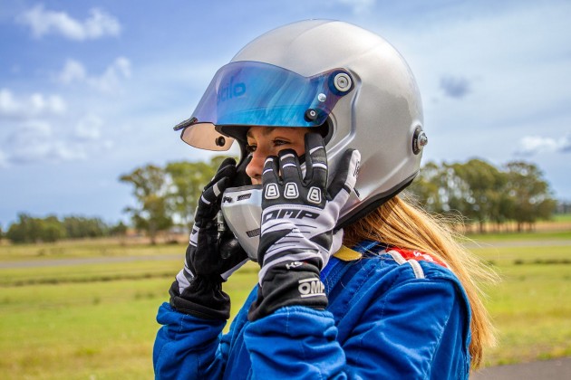 Oliva Muisse, alumna de sexto año de la EATA y corredora de automovilismo, debutó en la Fórmula 1 Argentina.