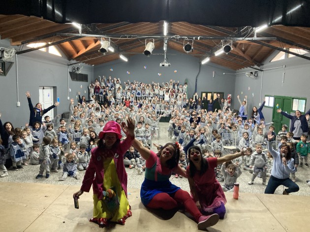 Festejo del día de la niñez en nivel inicial Festejo del día de la niñez en nivel inicial