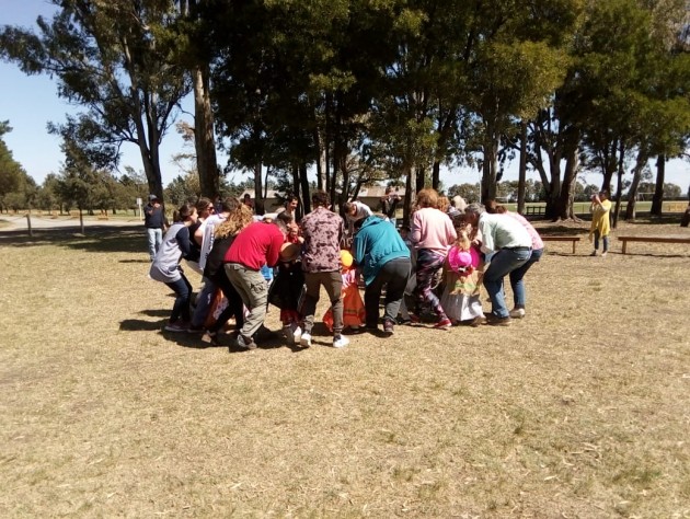 10 de noviembre- Día de la Tradición -Taller compartido con las familias de 4 años B 10 de noviembre- Día de la Tradición -Taller compartido con las familias de 4 años B