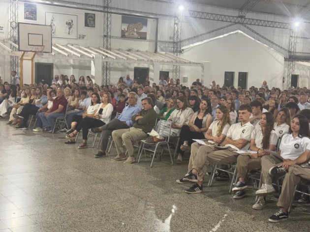 Acto de entrega de recordatorios Acto de entrega de recordatorios