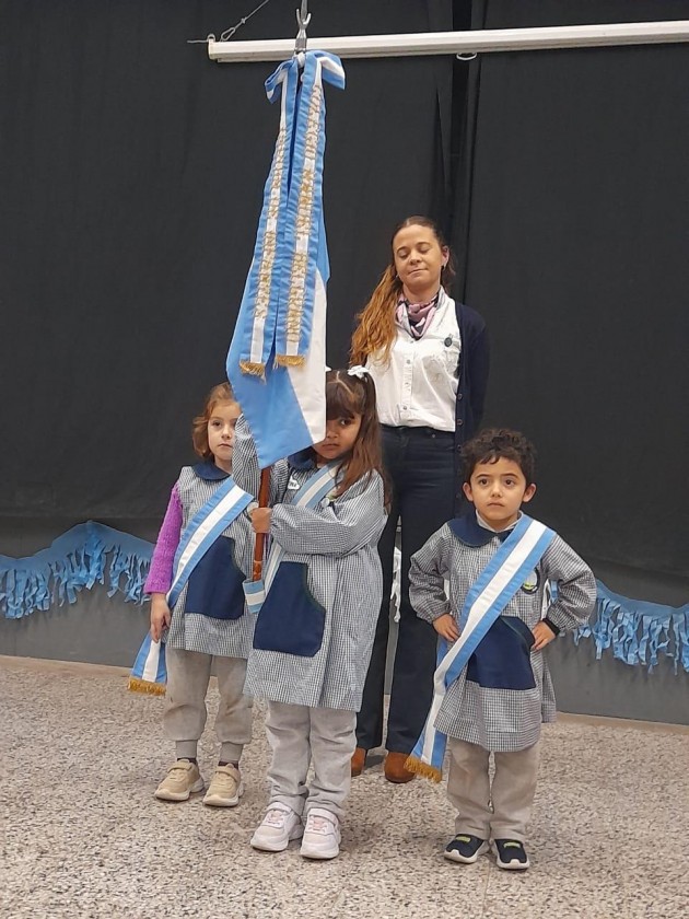 Acto por el Día de la bandera Acto por el Día de la bandera