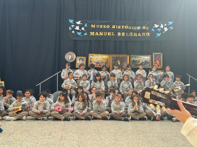 Acto por el Día de la Bandera 