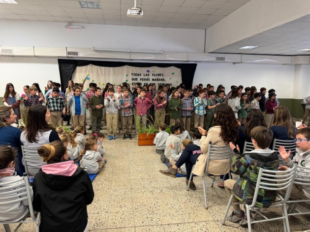 Acto por el Día del Maestro en nivel primario Acto por el Día del Maestro en nivel primario