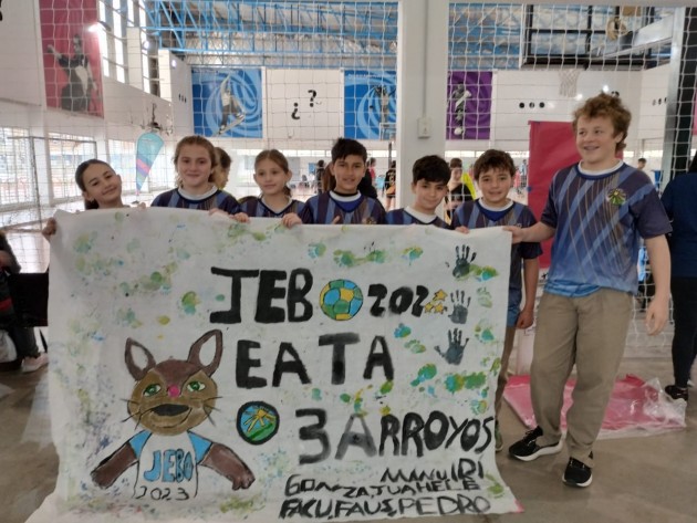 Alumnos de 6 año en la instancia final provincial de los Juegos Escolares Bonaerenses JEBO Alumnos de 6 año en la instancia final provincial de los Juegos Escolares Bonaerenses JEBO
