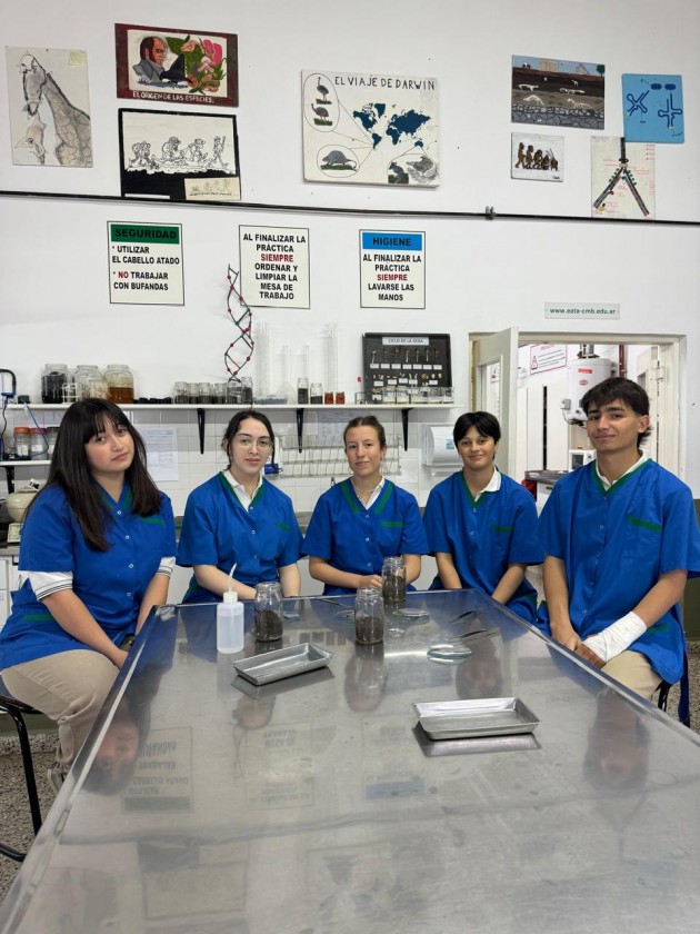 Alumnos de la EATA entre los diez finalistas en el Concurso “Los materiales y la humanidad” Alumnos de la EATA entre los diez finalistas en el Concurso “Los materiales y la humanidad”