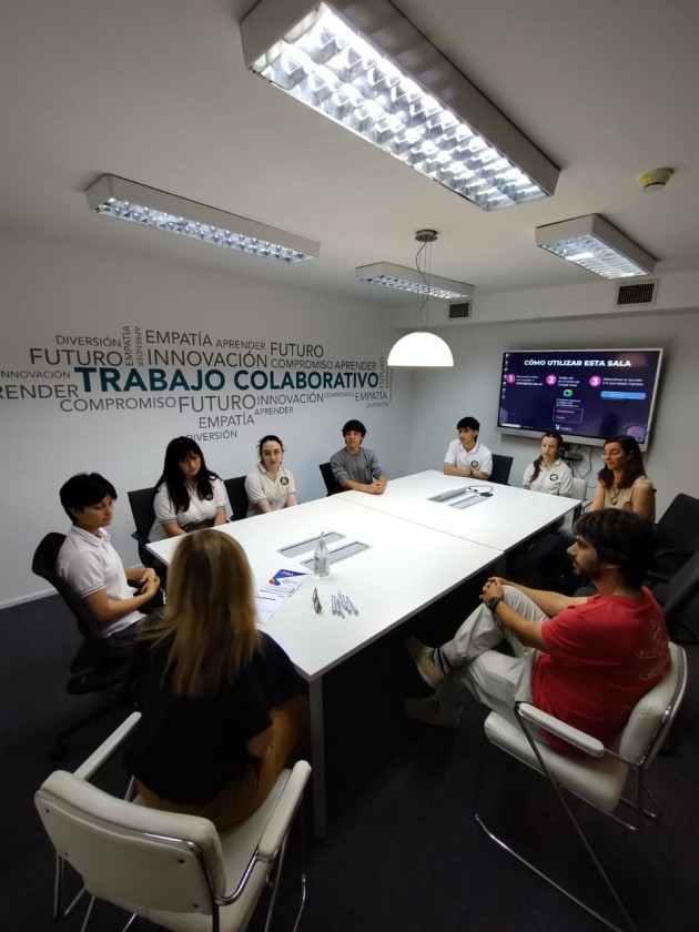 Alumnos de la EATA entre los diez finalistas en el Concurso “Los materiales y la humanidad” Alumnos de la EATA entre los diez finalistas en el Concurso “Los materiales y la humanidad”