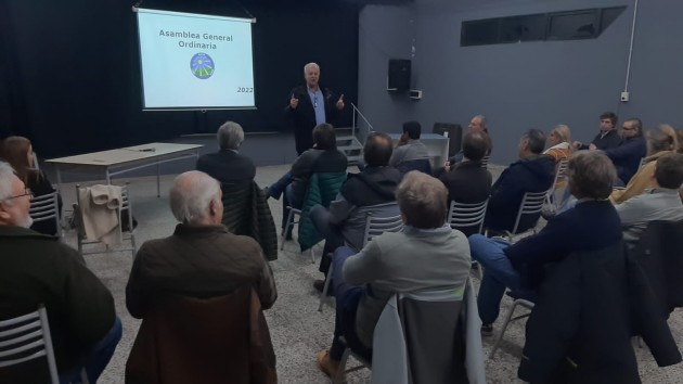 Asamblea y renovación de autoridades de Comisión Directiva Asamblea y renovación de autoridades de Comisión Directiva