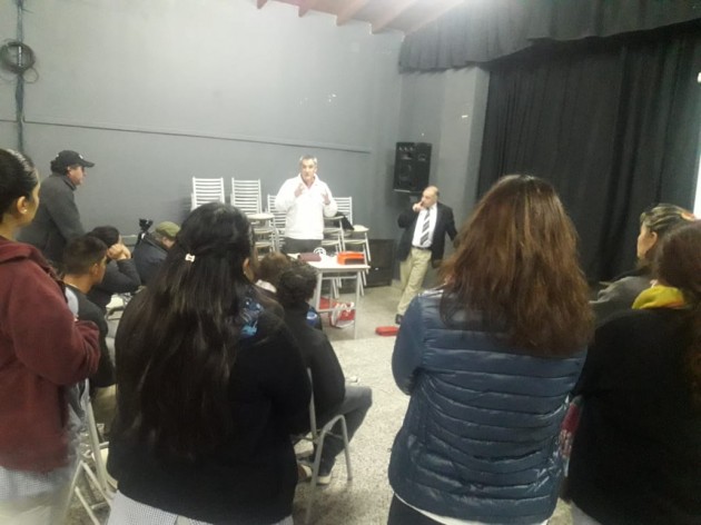Capacitación práctica en técnicas de RCP y seguridad en la EATA Capacitación práctica en técnicas de RCP y seguridad en la EATA