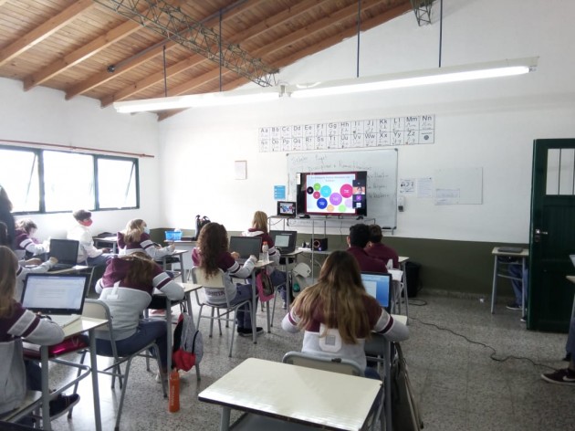 Charla de la DAN en la EATA - 6to. NS
Charla de la DAN en la EATA - 6to. NS