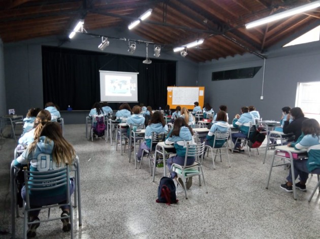 Charla de la DAN en la EATA - 6to. NS
Charla de la DAN en la EATA - 6to. NS