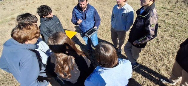 Charla sobre Drones en la EATA