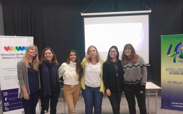 Charla sobre prevención de la violencia en el noviazgo Charla sobre prevención de la violencia en el noviazgo