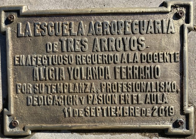 Compromiso con la Educación Compromiso con la Educación