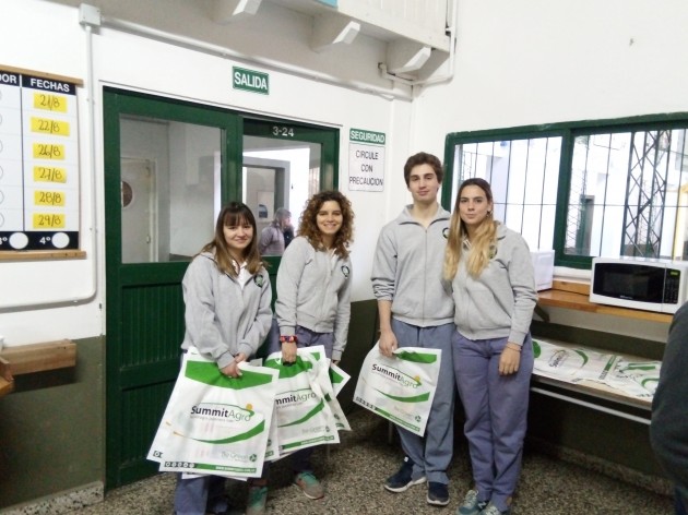 CREA realizó su Jornada Técnica en la EATA CREA realizó su Jornada Técnica en la EATA