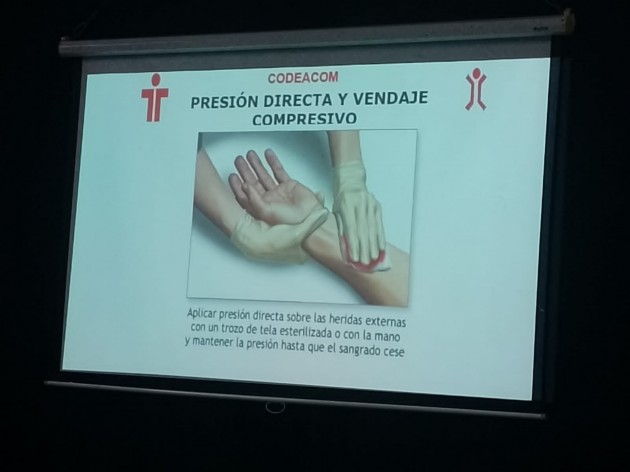 Curso de primeros auxilios, técnicas de RCP y uso del DEA, para personal de los tres niveles de la EATA Curso de primeros auxilios, técnicas de RCP y uso del DEA, para personal de los tres niveles de la EATA