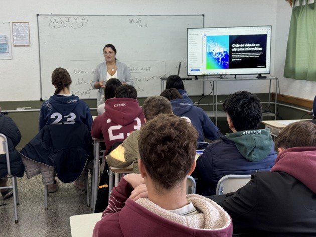 Curso de programación para alumnos de nivel secundario Curso de programación para alumnos de nivel secundario