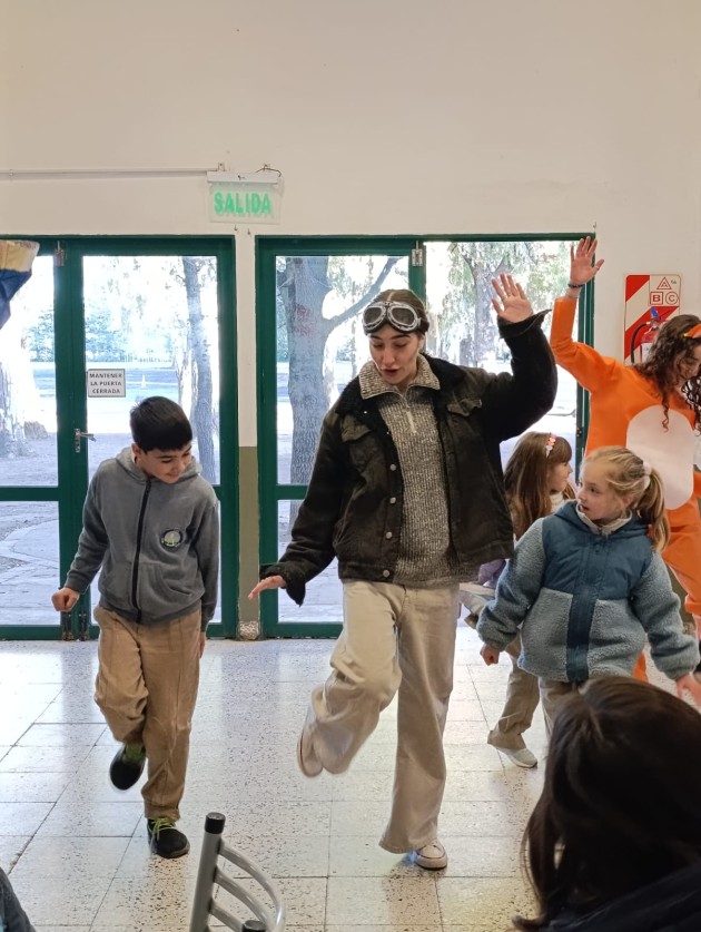 Del aula al teatro: una experiencia para aprender Inglés de otra manera