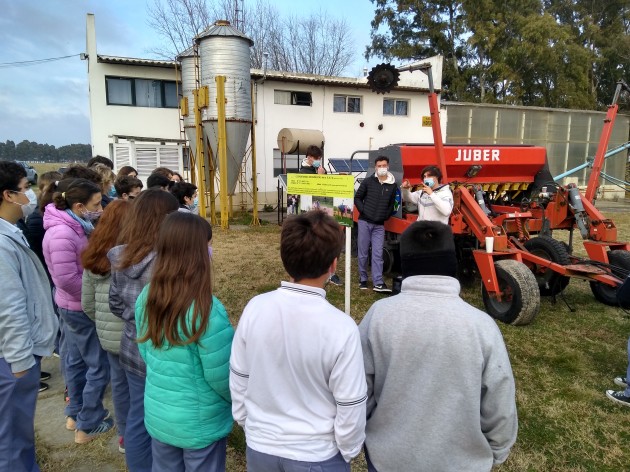 Día de la Enseñanza Agropecuaria Día de la Enseñanza Agropecuaria