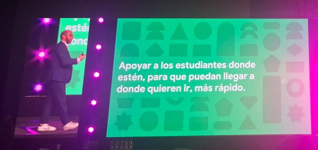 Directivos de la EATA presentes en Espacio de Intercambio en la UCA y Congreso de Innovación Educativa