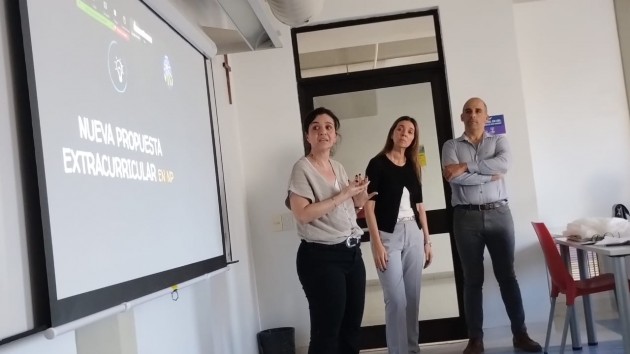 Disertación de directivos de la EATA en la UCA
Disertación de directivos de la EATA en la UCA