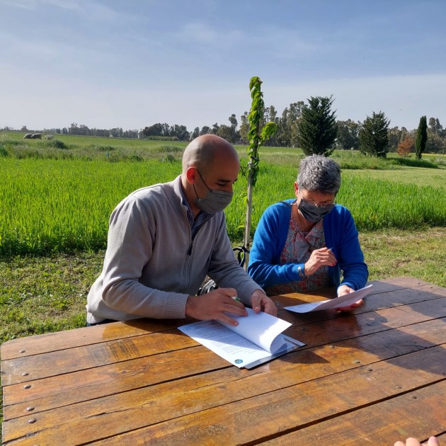 EATA y Huellas al futuro- Proyecto educativo, solidario y productivo EATA y Huellas al futuro- Proyecto educativo, solidario y productivo