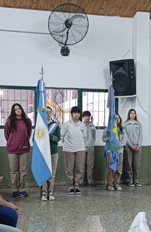 El Nivel Secundario homenajeó al General San Martín