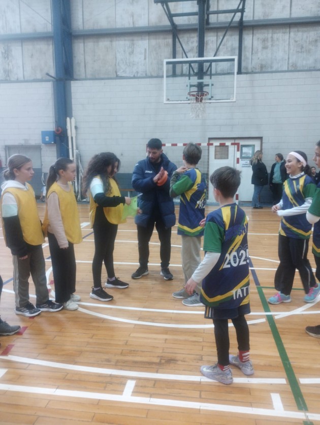 Estudiantes de 6º Nivel Primario en Etapa Regional de JEBO