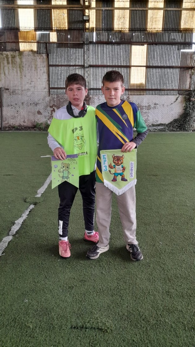 Estudiantes de 6º Nivel Primario en Etapa Regional de JEBO