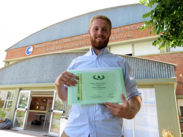 Ex alumno de la EATA reconocido con el Premio Agrarius Ex alumno de la EATA reconocido con el Premio Agrarius