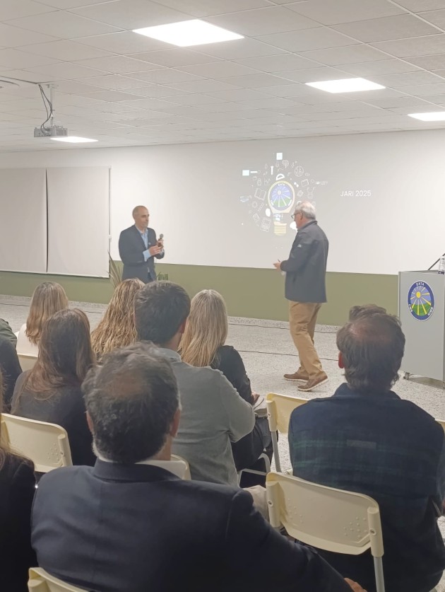 Jornada Abierta de Reflexión Institucional 2025