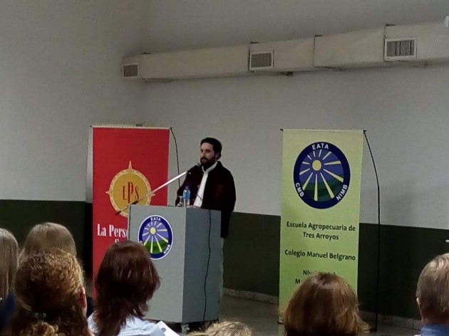 Jornada Abierta de Reflexión Institucional JARI 2019 Jornada Abierta de Reflexión Institucional JARI 2019