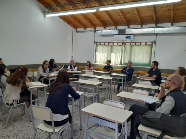 Jornada de capacitación para docentes sobre gestión de las emociones Jornada de capacitación para docentes sobre gestión de las emociones