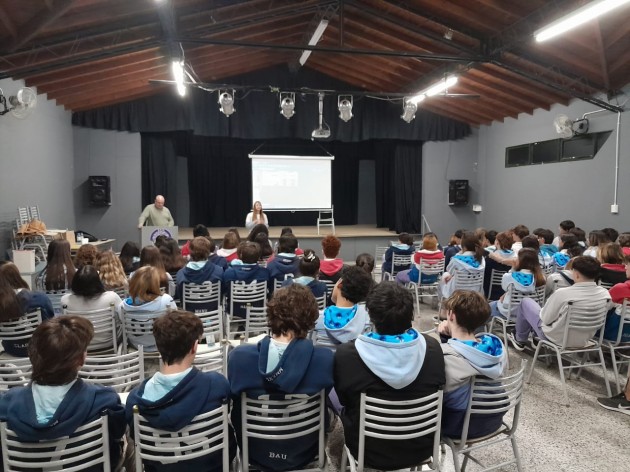 Jornada de concientización sobre donación de sangre y registro de donantes voluntarios de médula ósea Jornada de concientización sobre donación de sangre y registro de donantes voluntarios de médula ósea