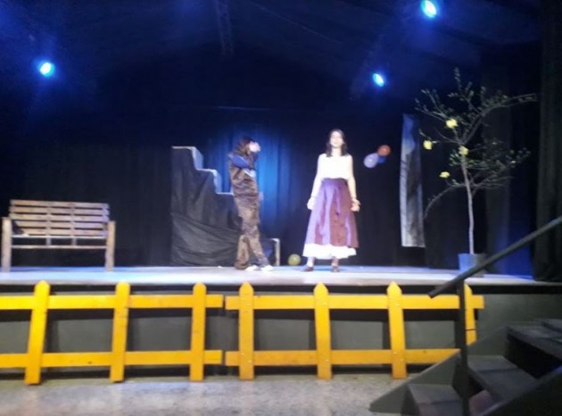 La EATA presentó una versión porteña de Romeo y Julieta La EATA presentó una versión porteña de Romeo y Julieta