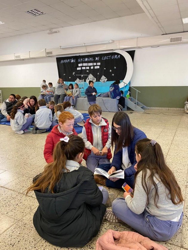 Maratón Nacional de Lectura en la EATA Maratón Nacional de Lectura en la EATA