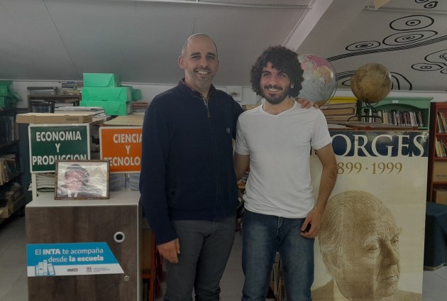 Otra visita de un egresado que nos llena de orgullo y satisfacción Otra visita de un egresado que nos llena de orgullo y satisfacción