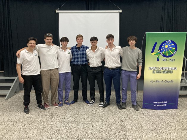 Presentación de monografías de alumnos de séptimo año Presentación de monografías de alumnos de séptimo año