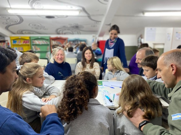 Primera Jornada de Bibliotecas Escolares Abiertas Primera Jornada de Bibliotecas Escolares Abiertas