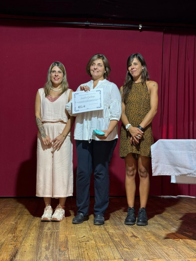 Reconocimiento a Sandra Galiano como Mujer Destacada Reconocimiento a Sandra Galiano como Mujer Destacada
