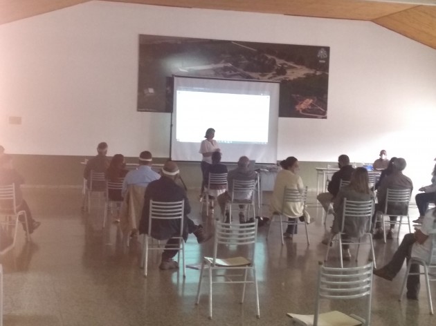 Reuniones y capacitaciones en la EATA Reuniones y capacitaciones en la EATA