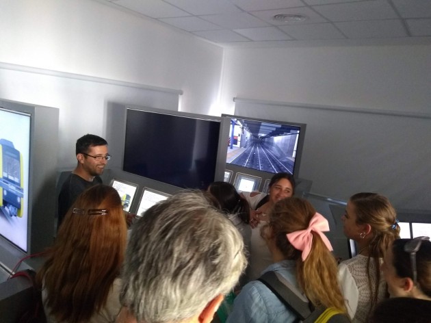 Robótica- Docentes de la EATA se capacitan en la UNICEN y el Instituto PLADEMA Robótica- Docentes de la EATA se capacitan en la UNICEN y el Instituto PLADEMA