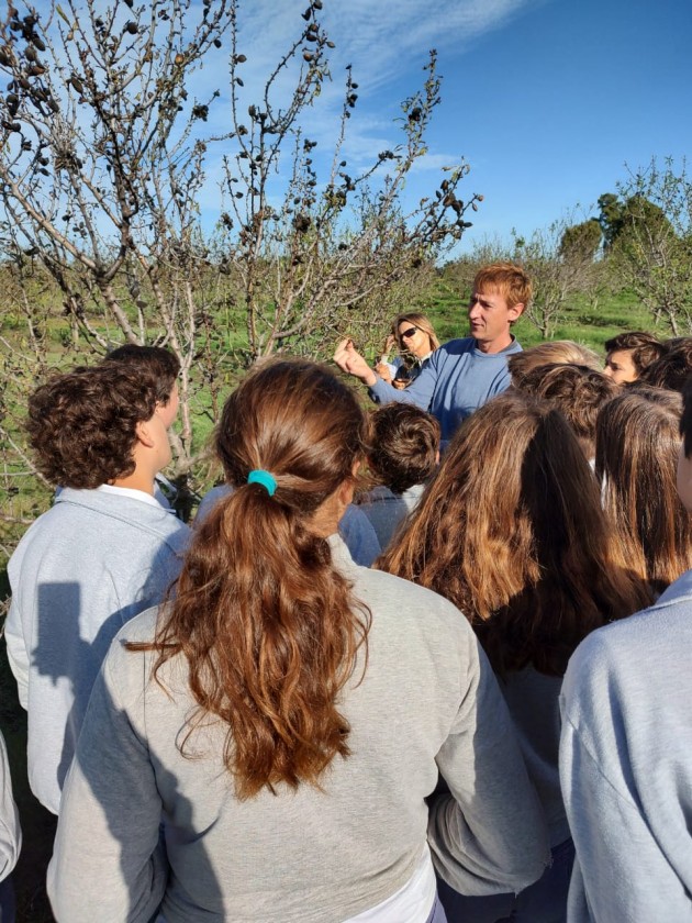 Salida educativa al campo Las Varillitas Salida educativa al campo Las Varillitas