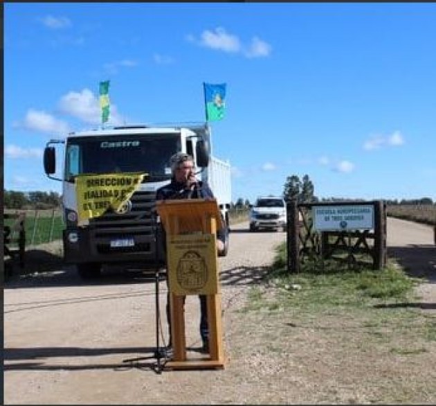 Se inaugura el camino y acceso a la EATA por calle Belgrano
Se inaugura el camino y acceso a la EATA por calle Belgrano