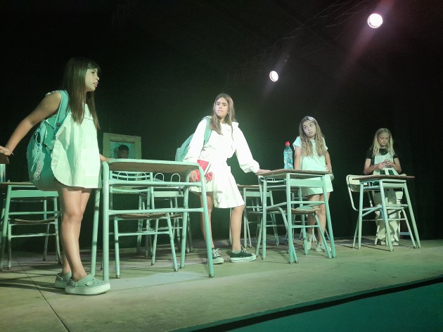 Teatro en sexto año Teatro en sexto año