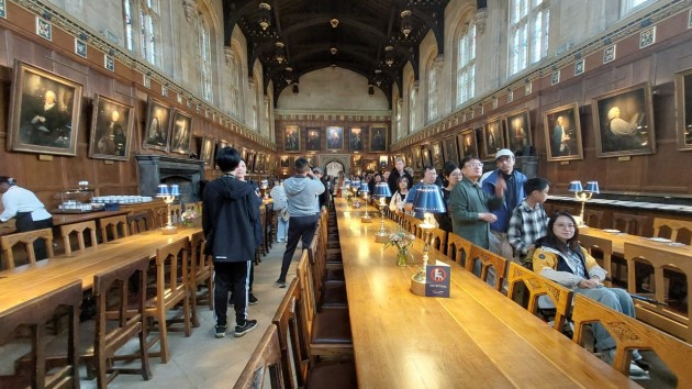 Un grupo de estudiantes de la EATA en el Reino Unido