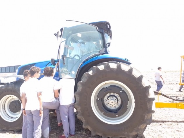 Visita de campo para alumnos de cuarto año Visita de campo para alumnos de cuarto año