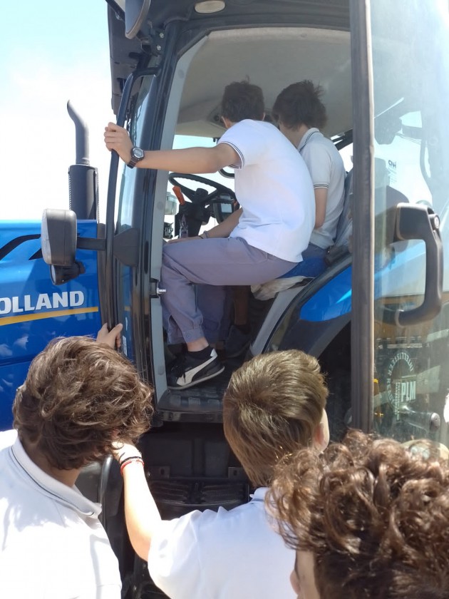 Visita de campo para alumnos de cuarto año Visita de campo para alumnos de cuarto año