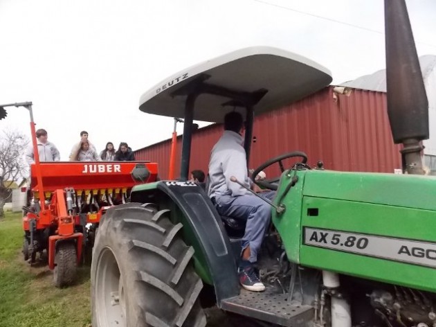 Herramientas de uso agrícola Herramientas de uso agrícola